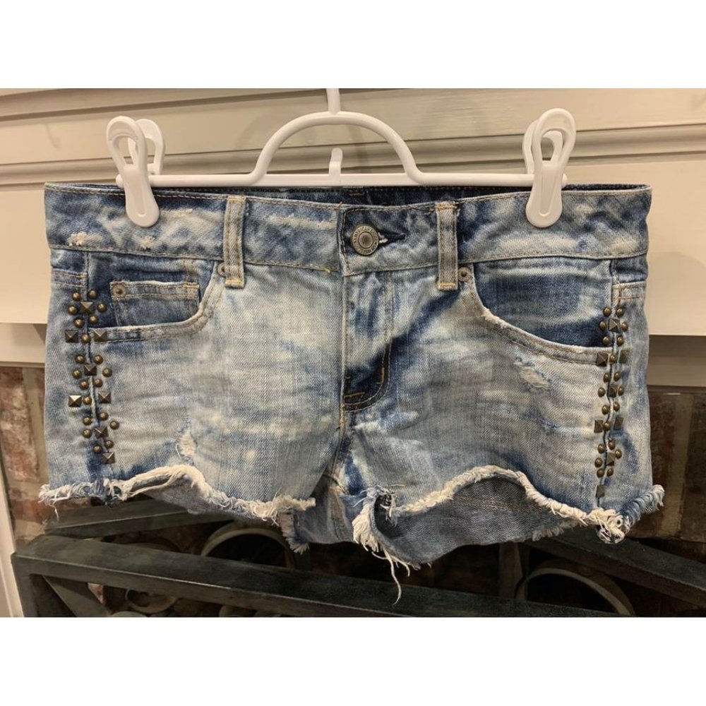 American Eagle denim cutoff shorts, size 2, embellished (Bin X)